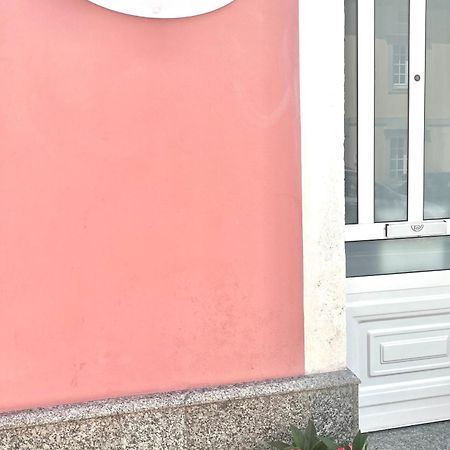 מלון פוז Pension Rosalia De Castro מראה חיצוני תמונה